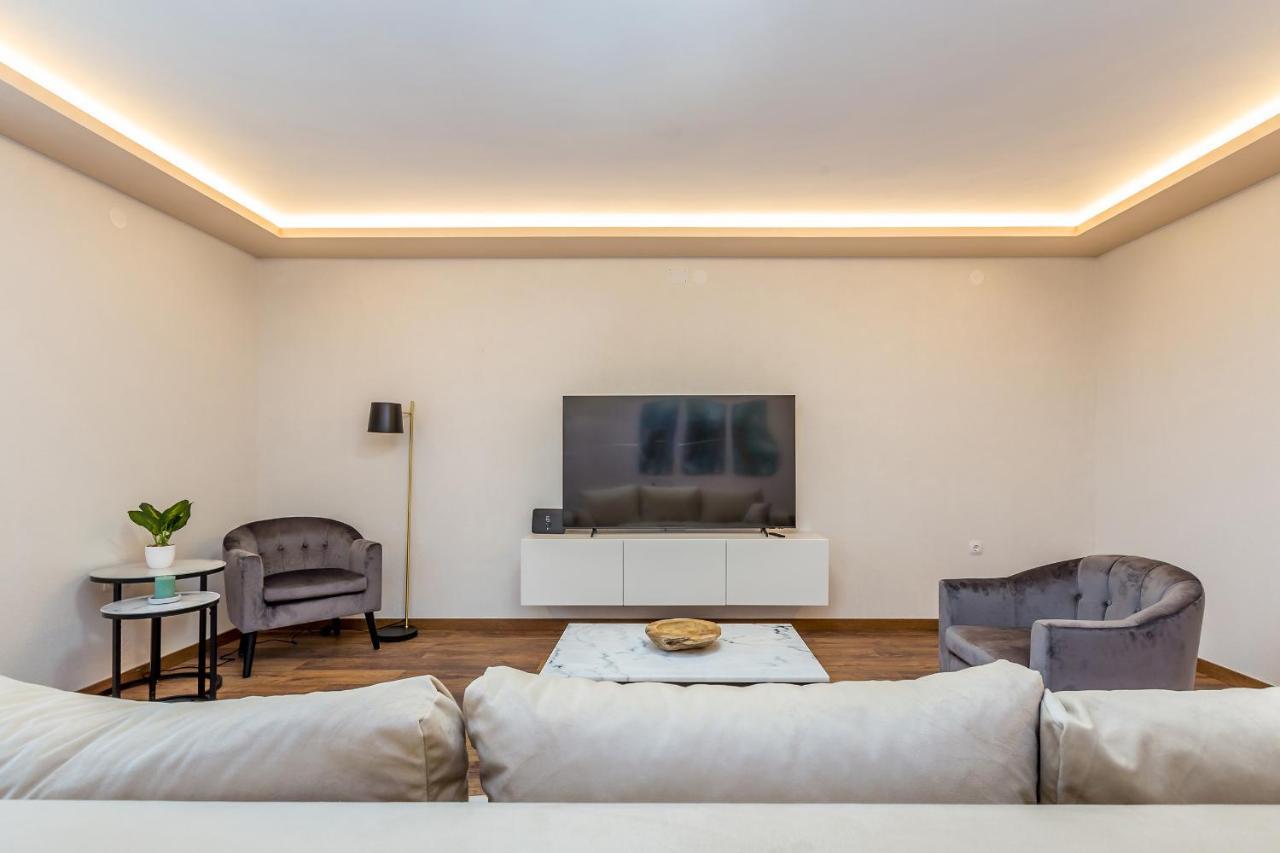 Villa Lio With Private Pool Linardići 外观 照片